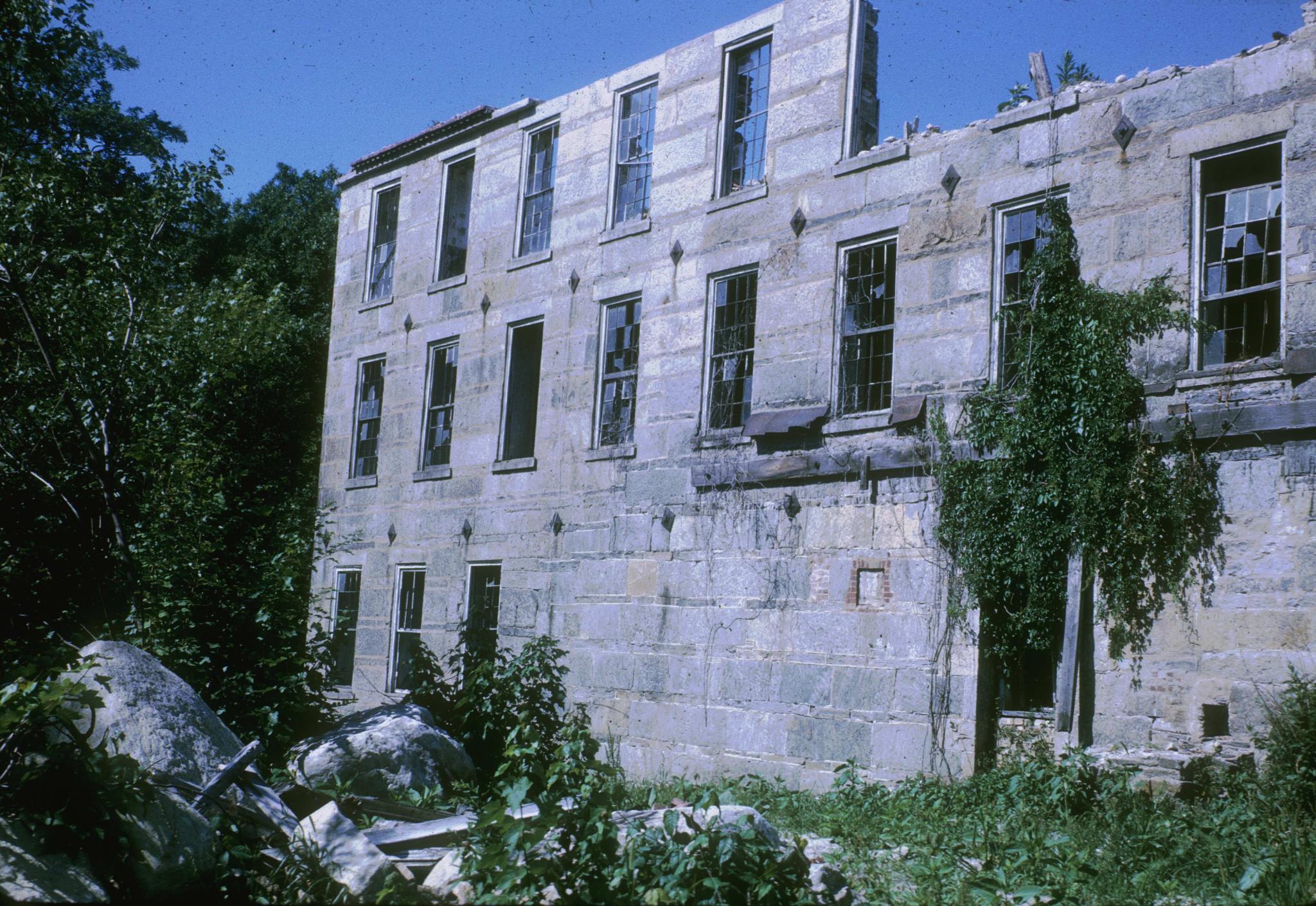 Photograph of the ruins of an unidentified stone mill in Saundersville,…